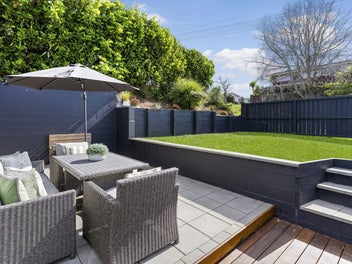 Elevated Living, Parkside Position