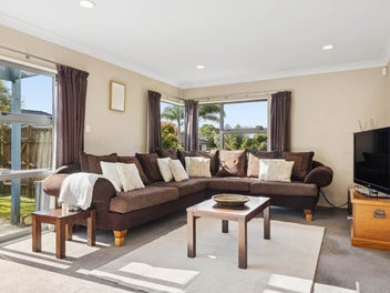 Perfect family living with two ensuites!