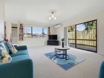 Space, Calm & Easy Glenholme Living
