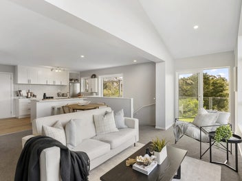 Sweeping Views, Privacy, End Position & Own Land