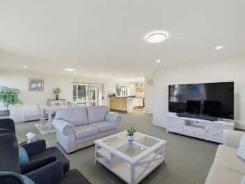 Townhouse Ease with Generous Proportions