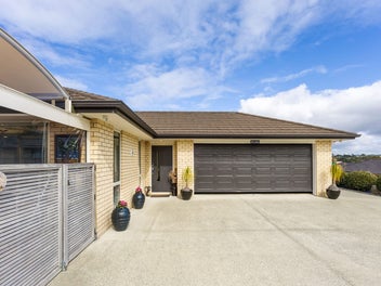 Brick, Tile & Easy Living