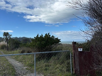 Image 1 of 5