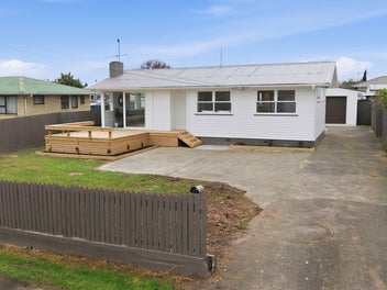 Home and Income - Cash cow in Otara!