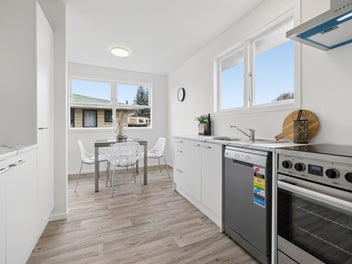 Home and Income - Cash cow in Otara!