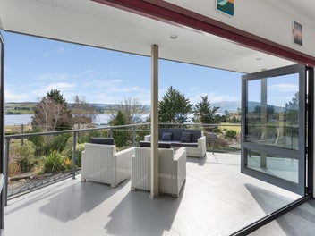 Elevated Living in Waihola