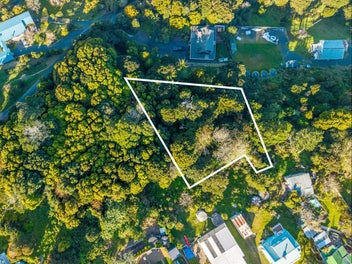 Build in Russell - Walk to Town, Consents Ready
