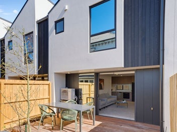 Smart, Sleek & Seriously Move in Ready!