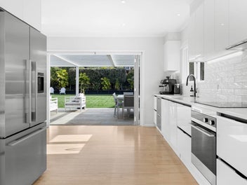 CLASSIC CHARM, MODERN LIVING!