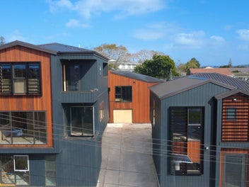 6 Woodward Avenue, Mangere Bridge - New homes