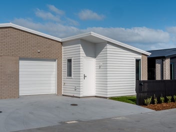 Brand New & Move In Ready