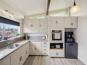 Multi-generational living
