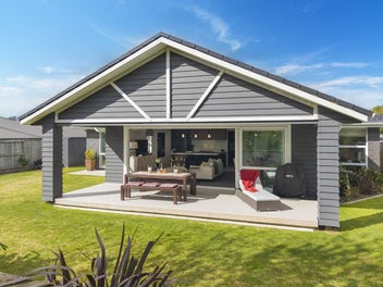 A Standout Lifestyle in Ohauiti