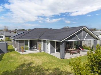 A Standout Lifestyle in Ohauiti