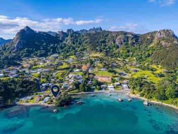 Waterfront living, the kiwi way