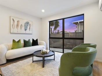 FIRST HOME. SMART MOVE.