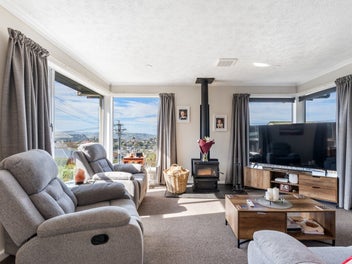 Sun, space and stunning views!