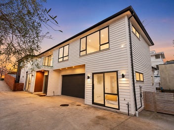 Serious Vendor - Prime Westmere Home