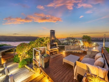 Spectacular living | Serious garaging