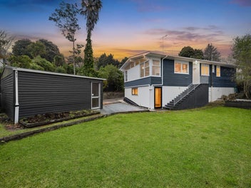 MASSIVE HOME and INCOME-Excellent zone