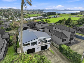 Sea Views, Space and Family Flexibility