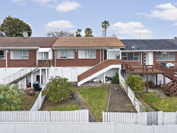 High Upside with Exclusive Use Front & Backyard