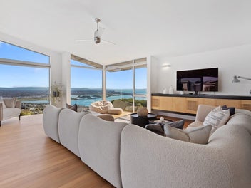 Where Architecture Meets the Horizon