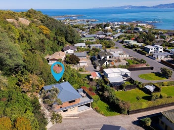 Spectacular Views into South Bay and Beyond