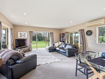 Wow, A 1192m2 Section!
