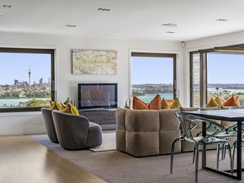 Priced to sell below CV pool, views & family space
