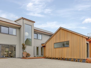 Elevated Hanley’s Farm living