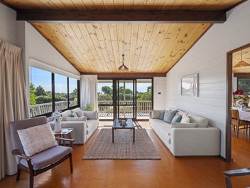 Prime Coastal Location, Flexible Family Lifestyle