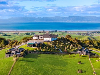 "Godwits View" Your Peaceful Coastal Escape