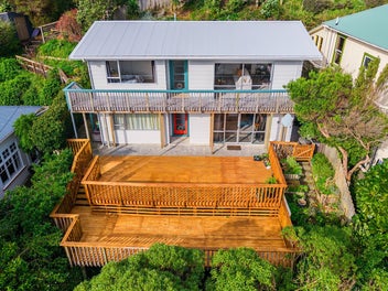 Top floor, top views, affordable living!