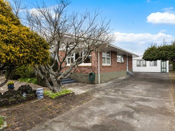 After 25 Years of Ownership - Must SELL!