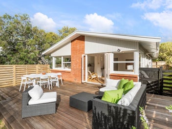 Mid-Century Charm. Single-Level Home