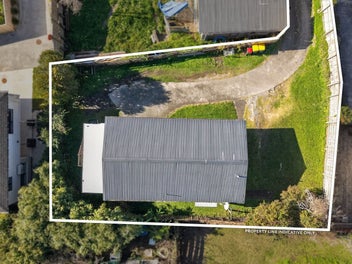 Quietly Tucked Away in New Lynn