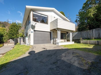 So Close to It All – Immediate Possession!
