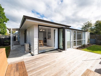 Sun, Privacy & Lifestyle – Welcome to Mapua!