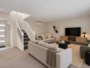 A Leafy Retreat in the Heart of Mission Bay