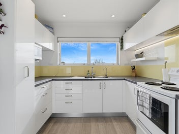 Modernised, Low-Maintenance Living in Stoke!