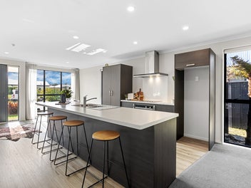 Owners committed to sale