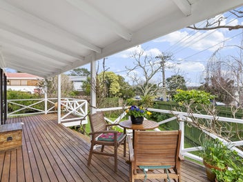 Sunshine, Space & A Cliff View Address