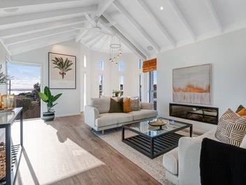 Coastal Living, Great Views with Income Potential