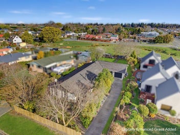 4 Bedroroms, Privacy and Location