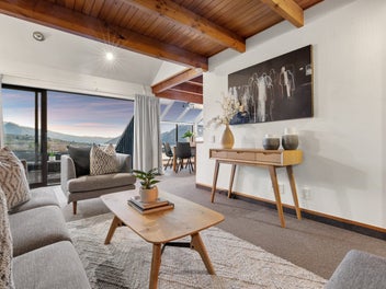 Exceptional Views. Serious Queenstown Opportunity.