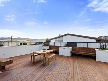 Sunny, Single Level & Set to Sell!