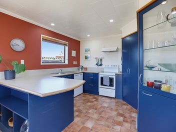 Priced to sell! Get on the property market!