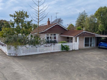 Character cottage