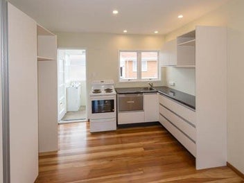 Single Level Brick Beauty in Browns Bay
